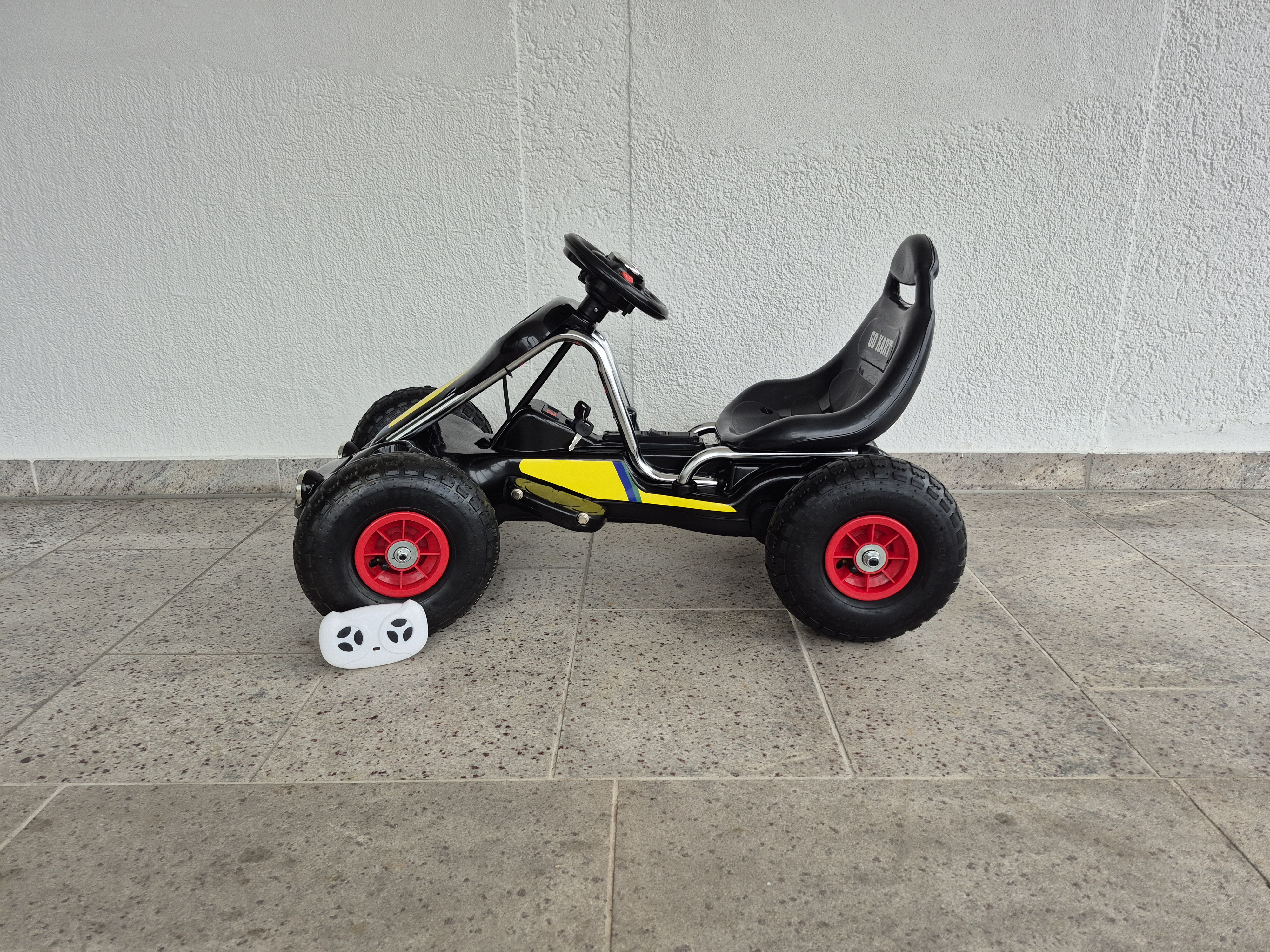 Kinder Elektro Gokart 12 Volt Elektroauto ATV mit Fernbedienung