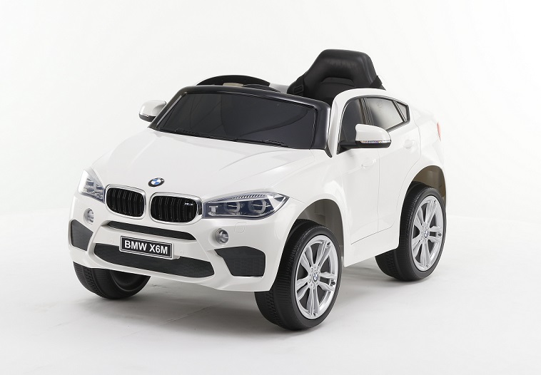 Elektrisches Kinderauto BMW X6M 12V in weiß mit Fernbedienung