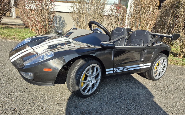 Kinderauto elektrisch 24 Volt Ford GT Sportwagen Elektrofahrzeug bis 13 km/h in schwarz